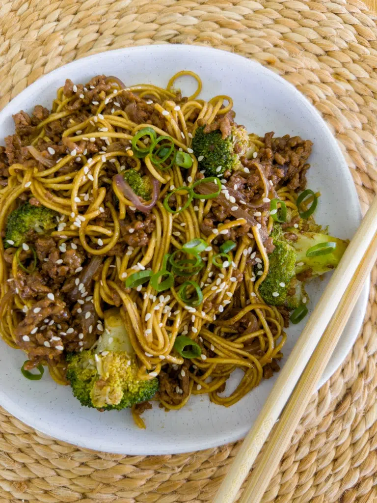 Quick Beef and Broccoli Noodles